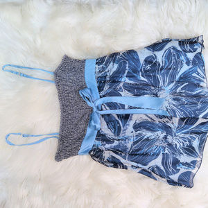 Bebe Blue pattern top in women 100% Silk